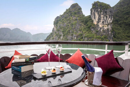 [Combo 2N1Đ] Du thuyền Ambassador Cruise Halong