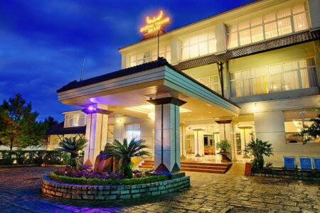 Hội nghị nửa ngày Muong Thanh Holiday Da Lat Hotel